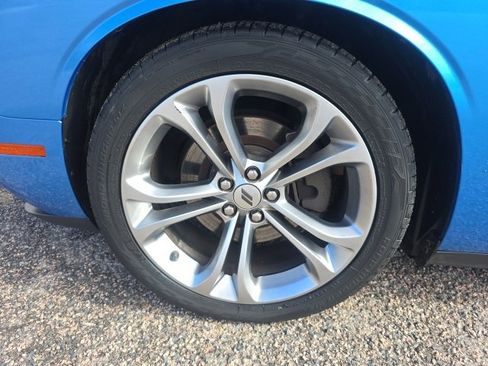 Used 2016 Dodge Challenger R/T Plus image 33