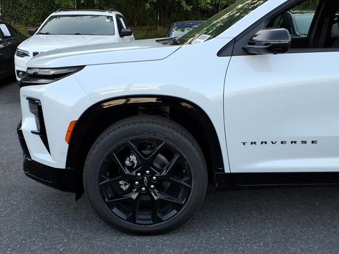 New 2026 Chevrolet Traverse RS FWD image 7
