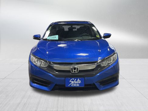 Used 2018 Honda Civic EX image 2