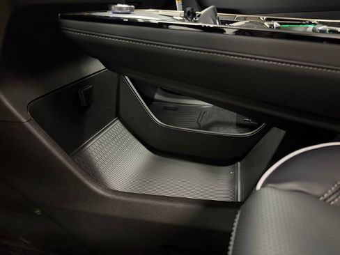 New 2026 Buick Enclave Avenir w/ Super Cruise Package image 24