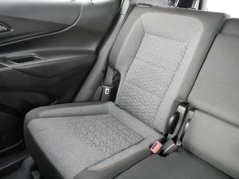 Used 2024 Chevrolet Equinox LT image 12