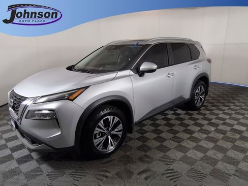 Used 2023 Nissan Rogue SV w/ SV Premium Package AWD/4WD image 1