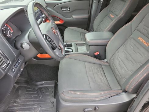 Used 2023 Nissan Frontier Pro-X w/ Technology Package RWD image 9