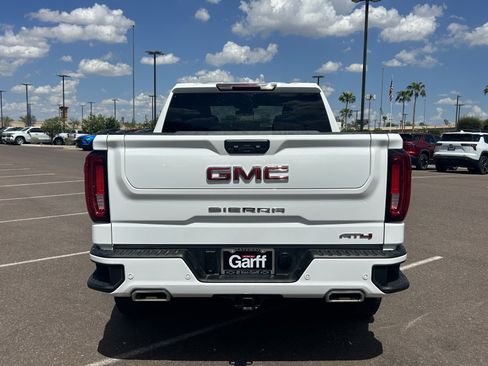 Certified 2025 GMC Sierra 1500 AT4 AWD/4WD image 4