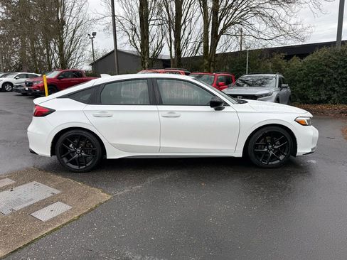 Certified 2025 Honda Civic Sport image 9