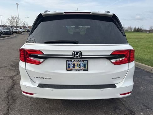 Used 2024 Honda Odyssey Elite image 10