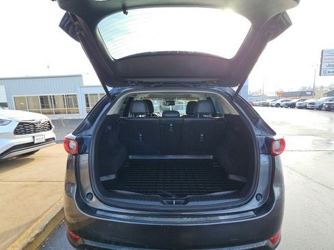 Used 2017 MAZDA CX-5 Grand Touring w/ Premium Package image 9