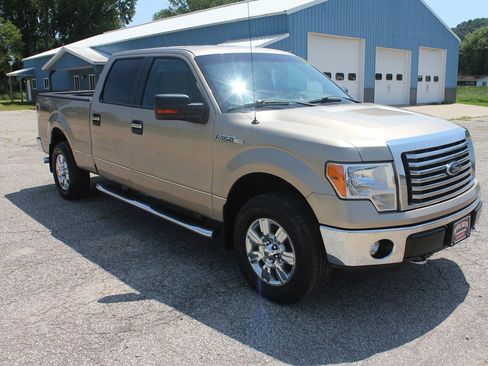 Used 2012 Ford F150 XLT w/ XTR Pkg image 4