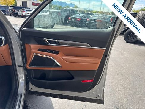 Used 2025 Kia Telluride SX X-Line AWD/4WD image 10