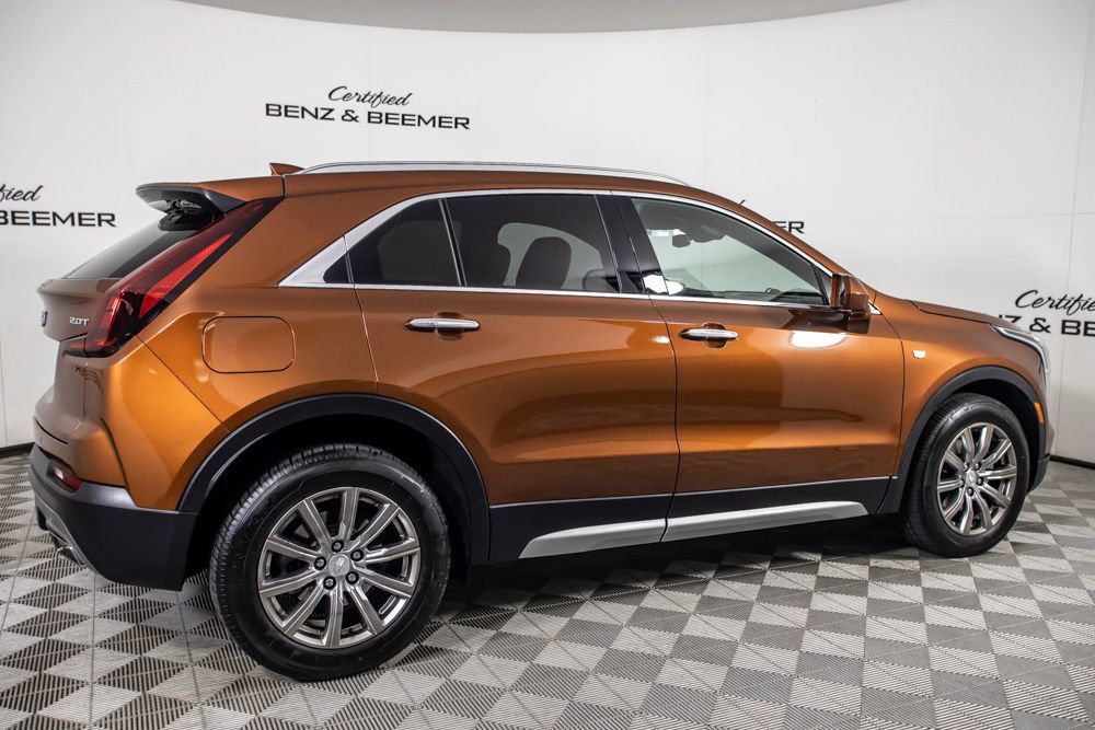 Used 2019 Cadillac XT4 Premium Luxury FWD image 4