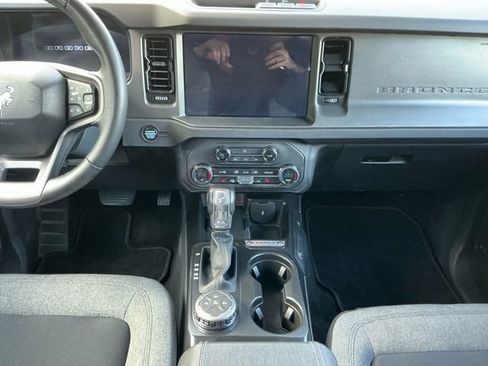 Used 2025 Ford Bronco Big Bend AWD/4WD image 12