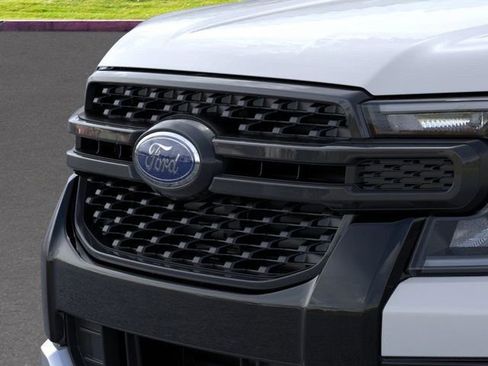 New 2025 Ford Ranger XLT w/ Trailer Tow Package AWD/4WD image 17