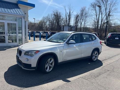 Used 2015 BMW X1 xDrive35i image 3
