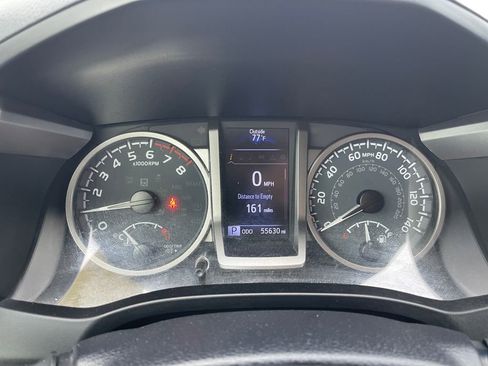 Used 2021 Toyota Tacoma TRD Off-Road image 28
