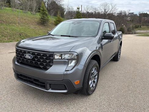 New 2026 Ford Maverick XLT image 8