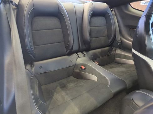 Used 2021 Ford Mustang Shelby GT500 w/ Technology Package RWD image 15