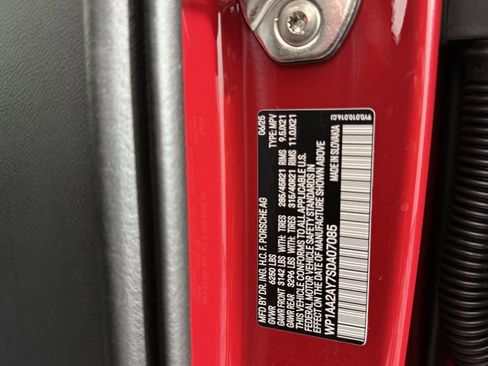 New 2025 Porsche Cayenne image 21