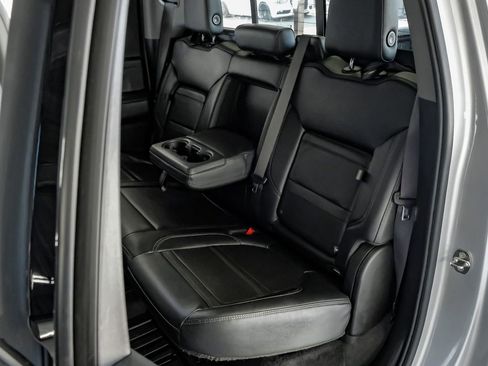 Used 2022 GMC Sierra 2500 Denali w/ Denali Ultimate Package image 34