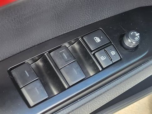 Used 2026 Toyota Camry XSE FWD image 22