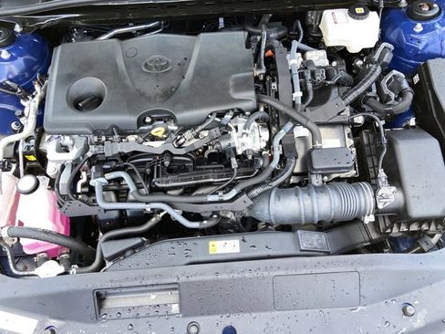 Used 2024 Toyota Camry XLE image 27