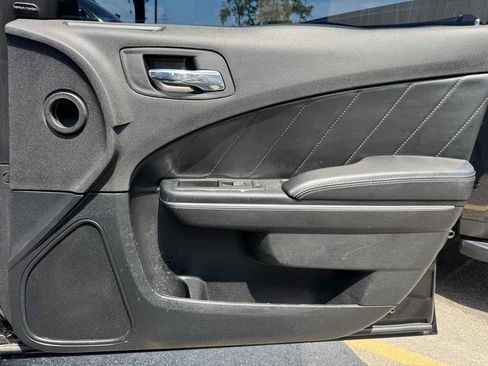 Used 2018 Dodge Charger SRT Hellcat w/ Harman/Kardon Audio Group RWD image 37