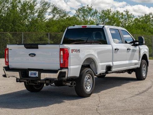 Certified 2025 Ford F250 XL AWD/4WD image 9