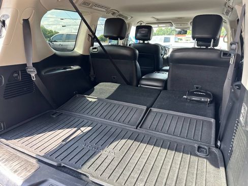 Used 2019 Nissan Armada Platinum w/ Captain's Chairs Package AWD/4WD image 10