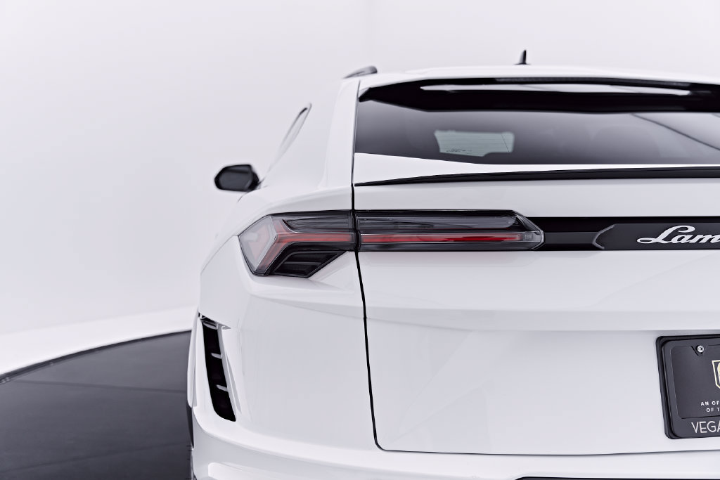 Used 2023 Lamborghini Urus S AWD/4WD image 25