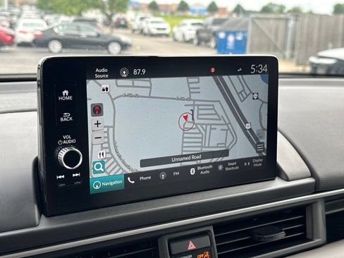 Certified 2024 Honda Pilot Elite image 23