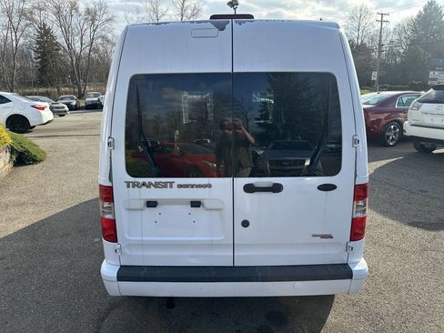 Used 2013 Ford Transit Connect XLT image 5