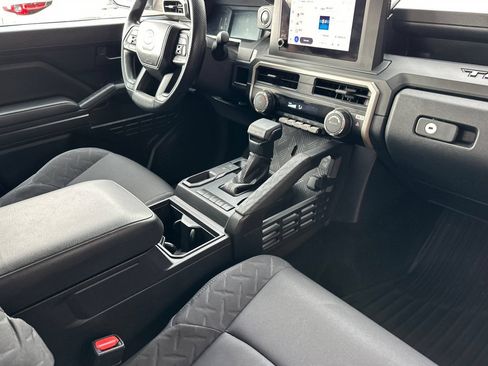 Used 2024 Toyota Tacoma SR RWD image 15