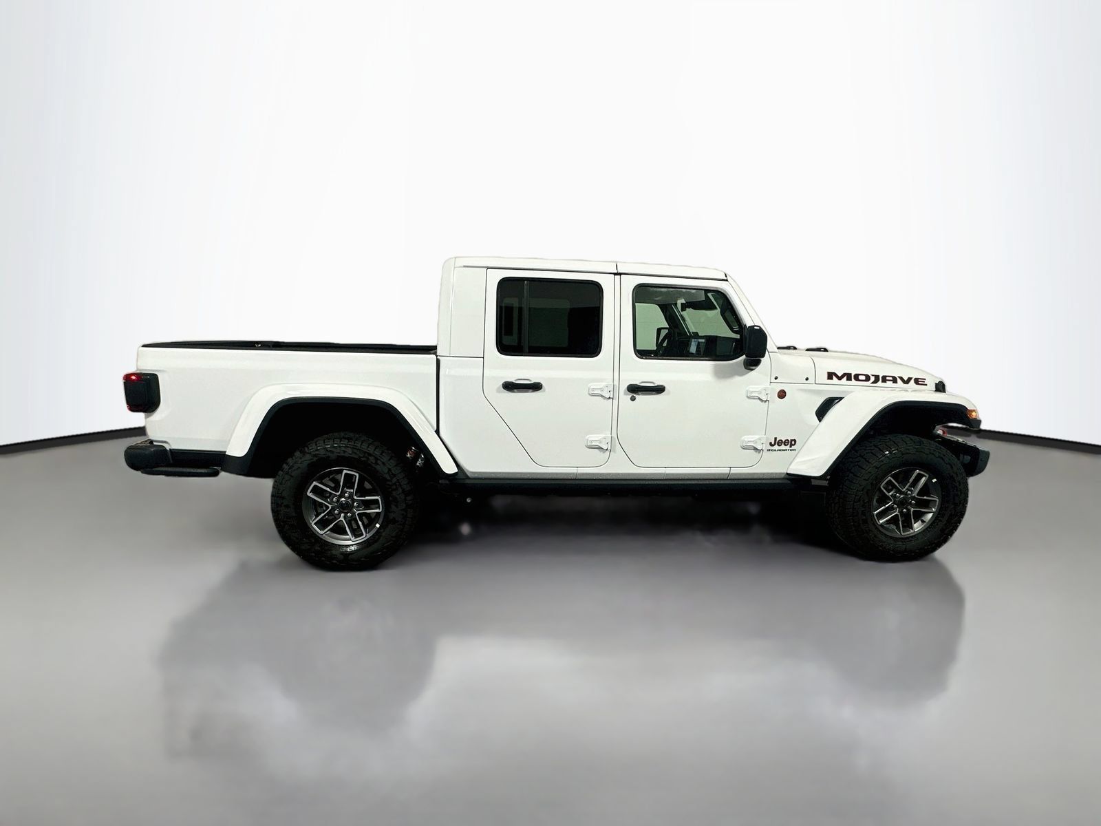 New 2026 Jeep Gladiator Mojave AWD/4WD image 8