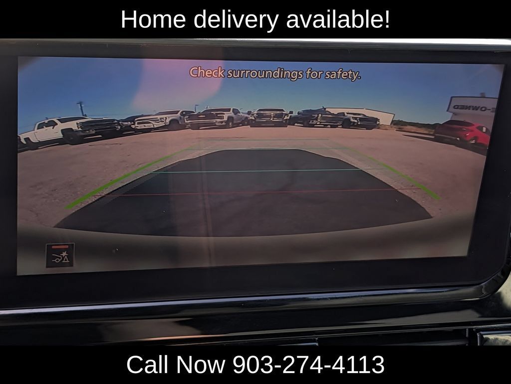 Used 2026 Nissan Pathfinder SV FWD image 18
