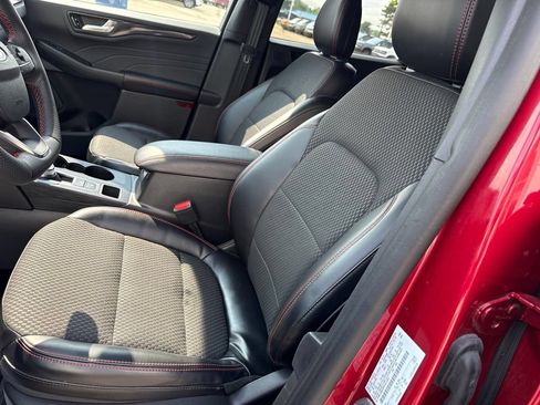 Used 2023 Ford Escape ST-Line Select w/ Tech Pack #2 AWD/4WD image 8