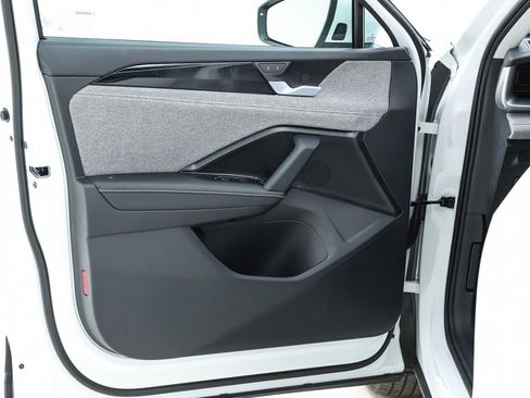 New 2026 Volkswagen Tiguan S image 55