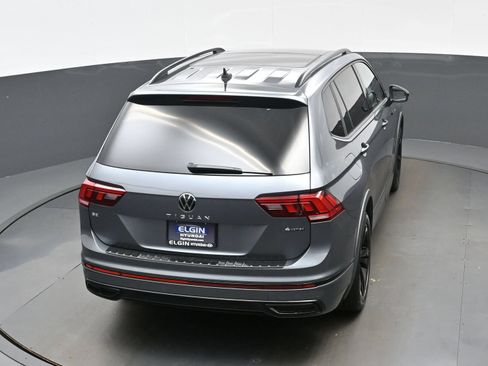 Used 2023 Volkswagen Tiguan SE R-Line AWD/4WD image 40