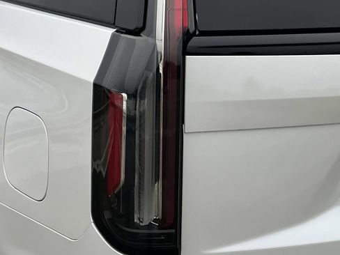 Certified 2024 Cadillac Escalade V image 10