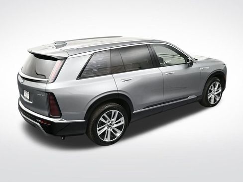 Used 2026 Cadillac Vistiq Luxury AWD/4WD image 21