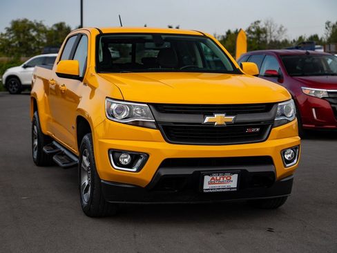 Used 2018 Chevrolet Colorado Z71 image 2