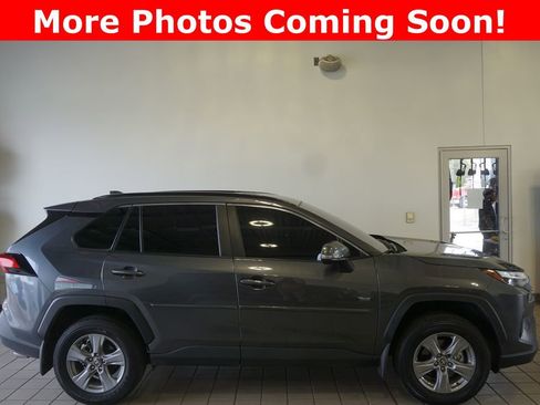 Used 2025 Toyota RAV4 LE AWD/4WD image 2