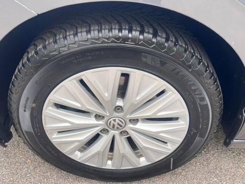 Used 2019 Volkswagen Jetta S w/ Driver Assistance Package FWD image 9