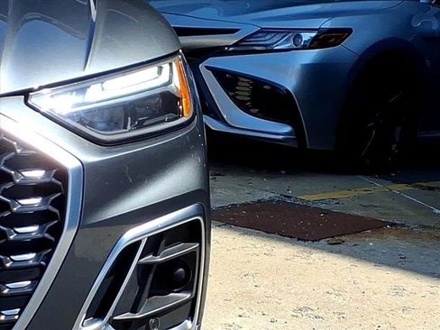 Used 2022 Audi Q5 2.0T Premium Plus image 16