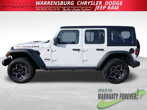 Used 2023 Jeep Wrangler Unlimited Rubicon w/ Cold Weather Group AWD/4WD image 7