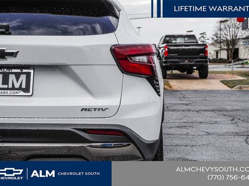 New 2026 Chevrolet Trax ACTIV w/ Driver Confidence Package image 15