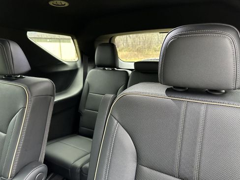 New 2026 Chevrolet Traverse High Country image 23