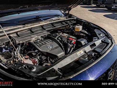 Used 2023 Toyota Highlander XSE image 46