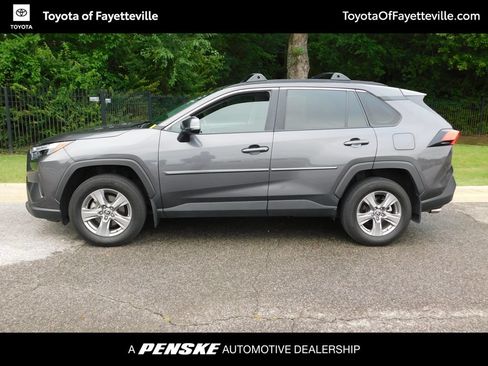 Used 2024 Toyota RAV4 XLE w/ Convenience Package FWD image 2