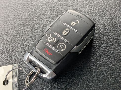 Used 2025 RAM 1500 Big Horn AWD/4WD image 27