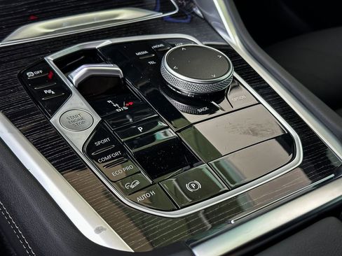 New 2026 BMW X6 xDrive40i image 13