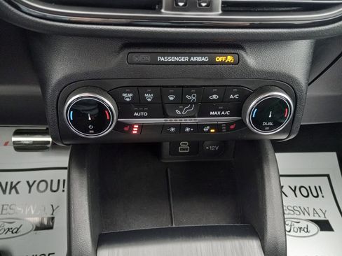 Used 2024 Ford Escape ST-Line image 23